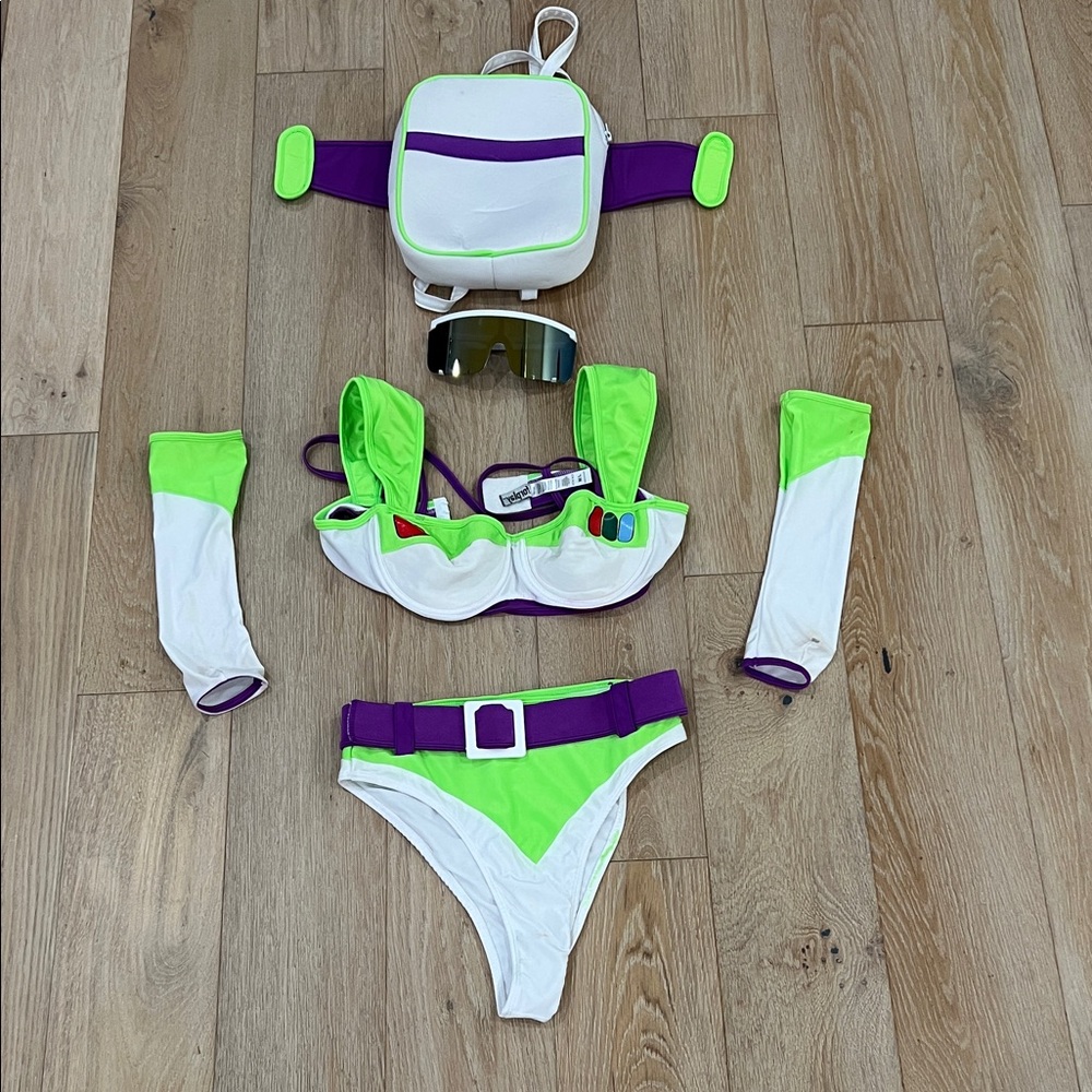 Sexy Buzz Lightyear costume medium/large Forplay and accessories